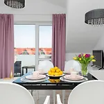 Seaside Butikowe I 200m Od Plazy & Parking W Cenie Διαμέρισμα *