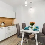 Apartment Seaside Butikowe I 200m Od Plazy & Parking W Cenie Grzybowo (West Pomeranian)
