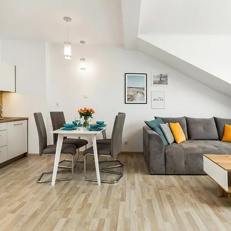 Seaside Butikowe I 200m Od Plazy & Parking Lägenhet *